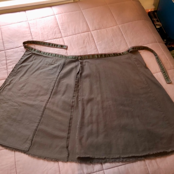 Billabong midi wrap skirt - Picture 2 of 3